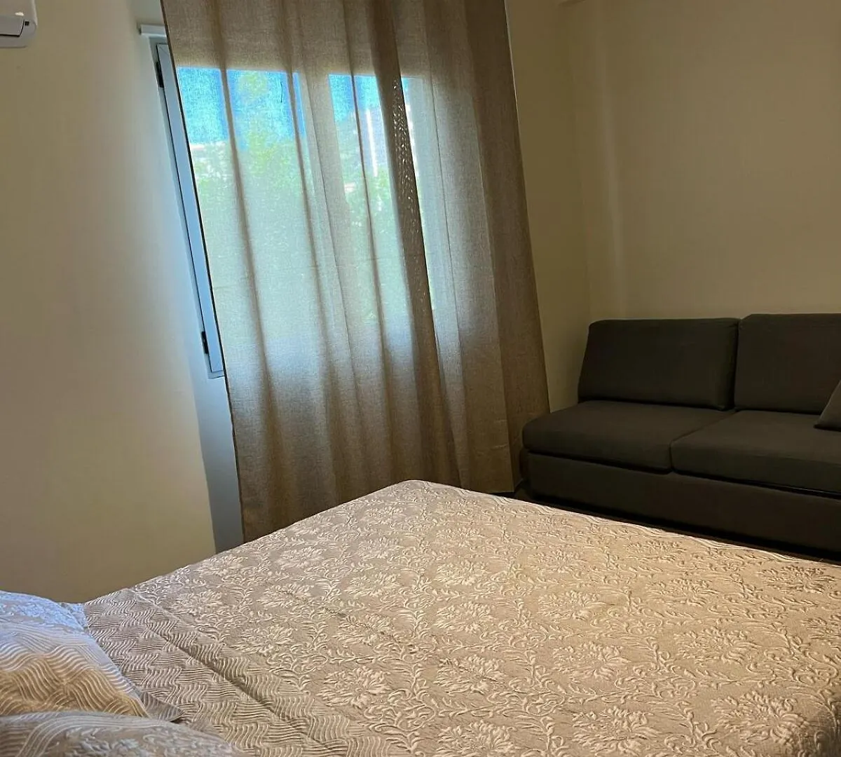 Ervin Second Apartment Wlora